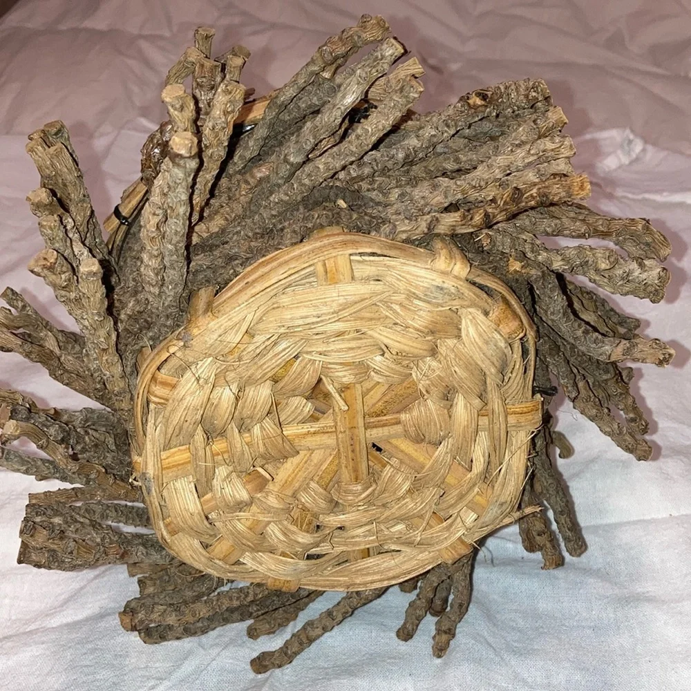 N/A brown woven